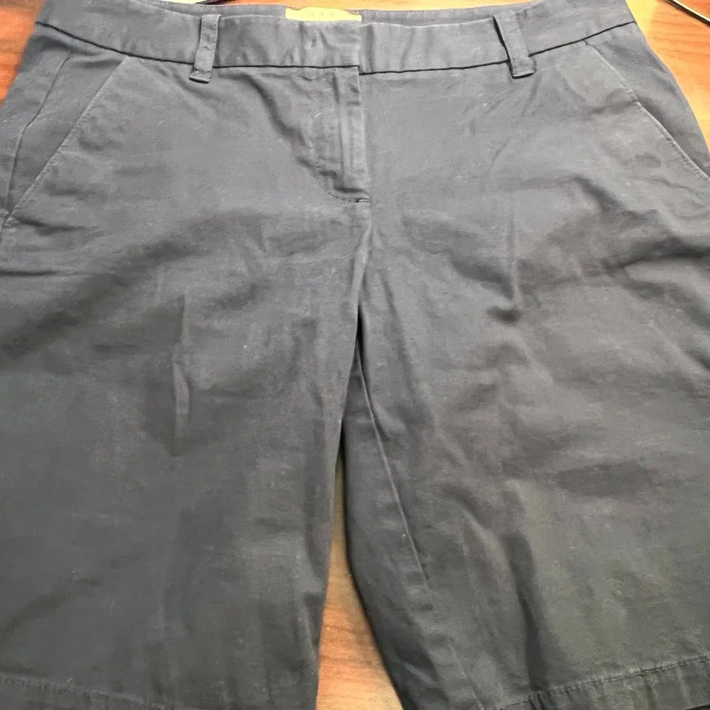 J. Crew Bermuda Shorts Womens 2 Navy Chino Flat Front‎ Mid Rise Pockets